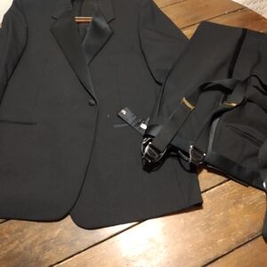 Men's Black Tuxedo/Suit